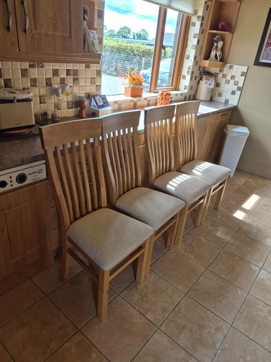 4 Dining chairs - Image 1