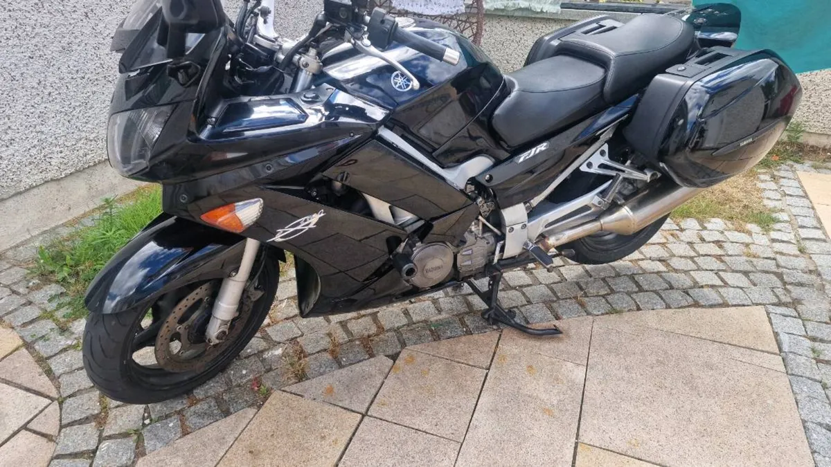 Yamaha fjr 1300 - Image 1