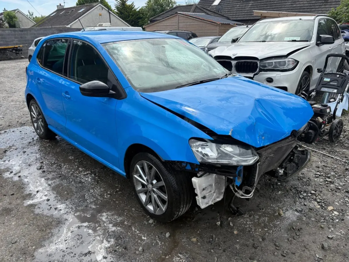 2015 Vw Polo 1.2 Tsi high spec - Image 3