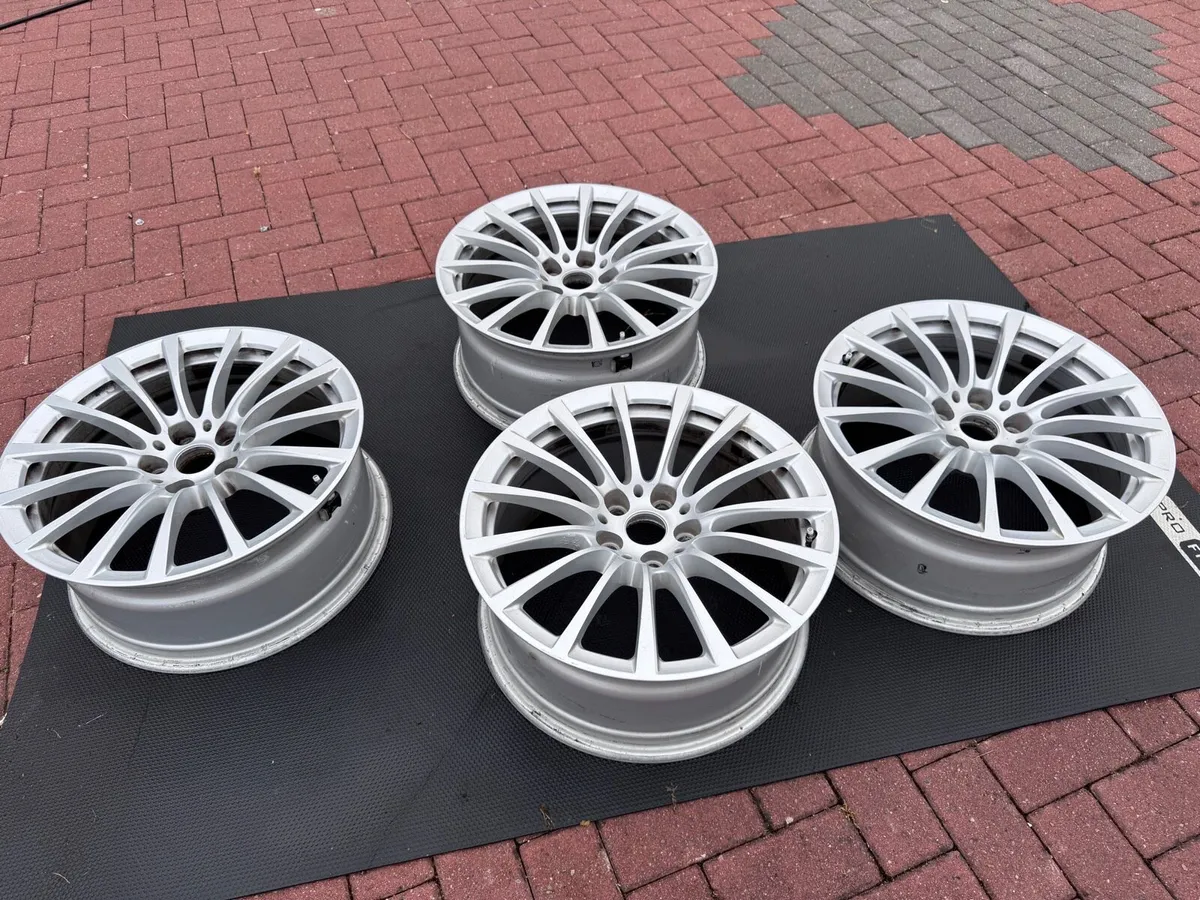 4x BMW Original Style 619 18” alloy wheels w/ TPMS - Image 1