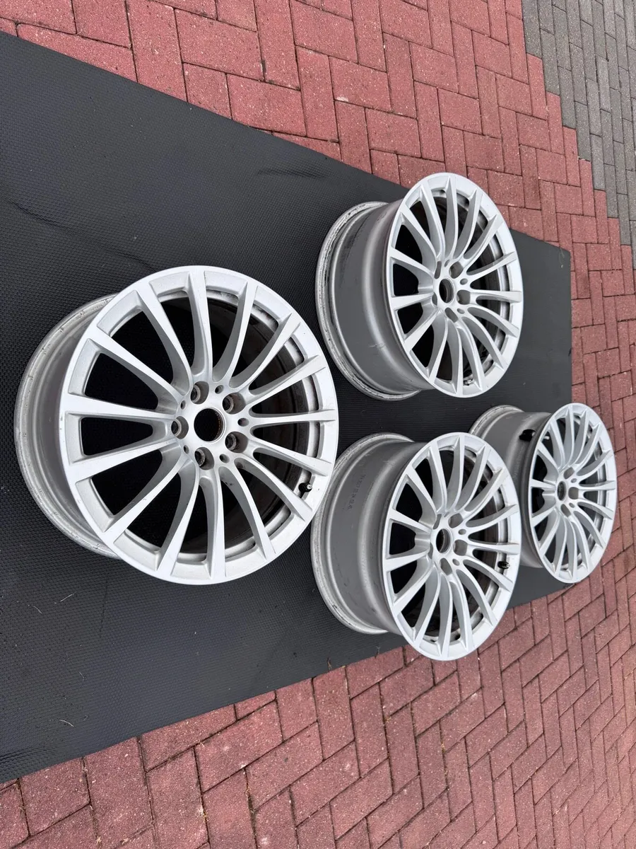 4x BMW Original Style 619 18” alloy wheels w/ TPMS - Image 2