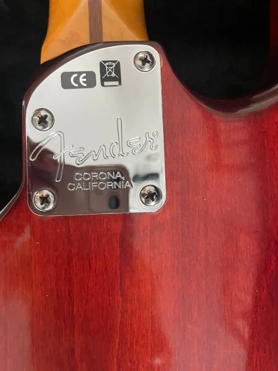 Fender select 2012 - Image 4