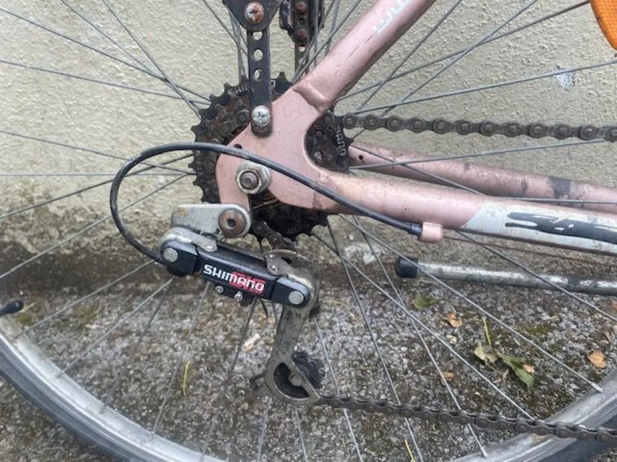 Ladies Orbit hybrid/city bike - Image 2