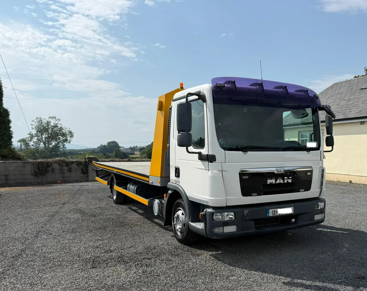 MAN TGL Recovery Truck - Image 2