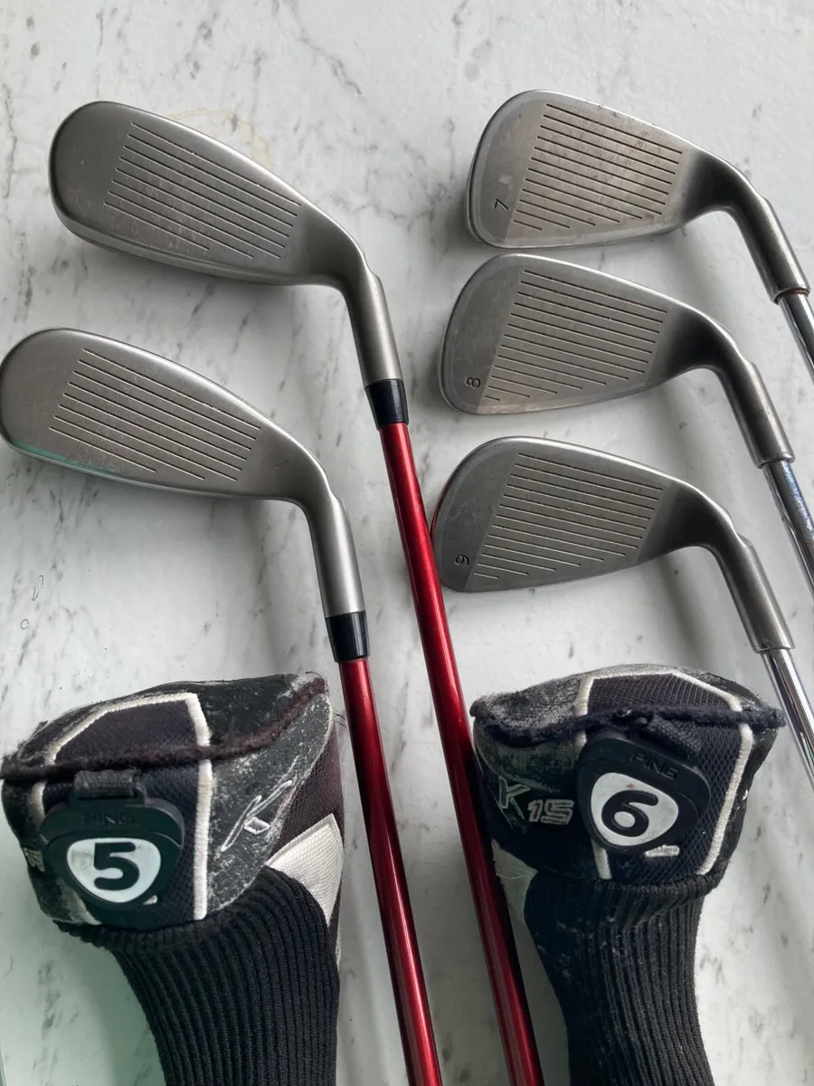 Golf clubs Left Hand. 5 to 9 + 2 wedges + SW. - Image 2