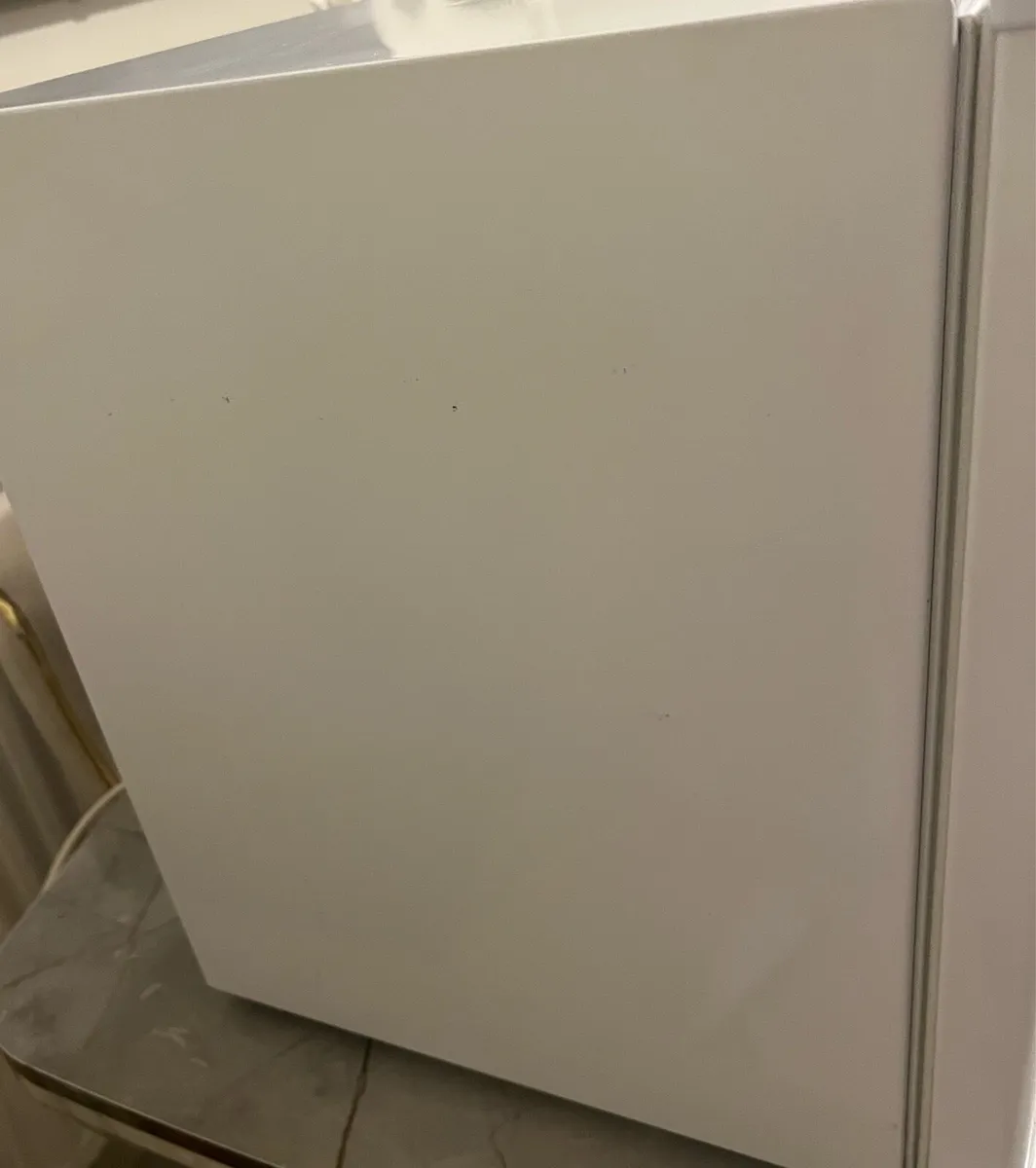 Tabletop fridge freezer - Image 2