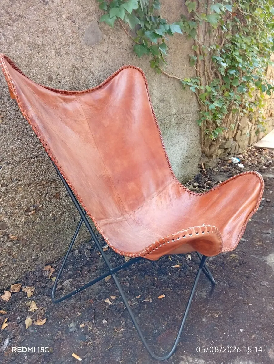 Butterfly chair - Image 2