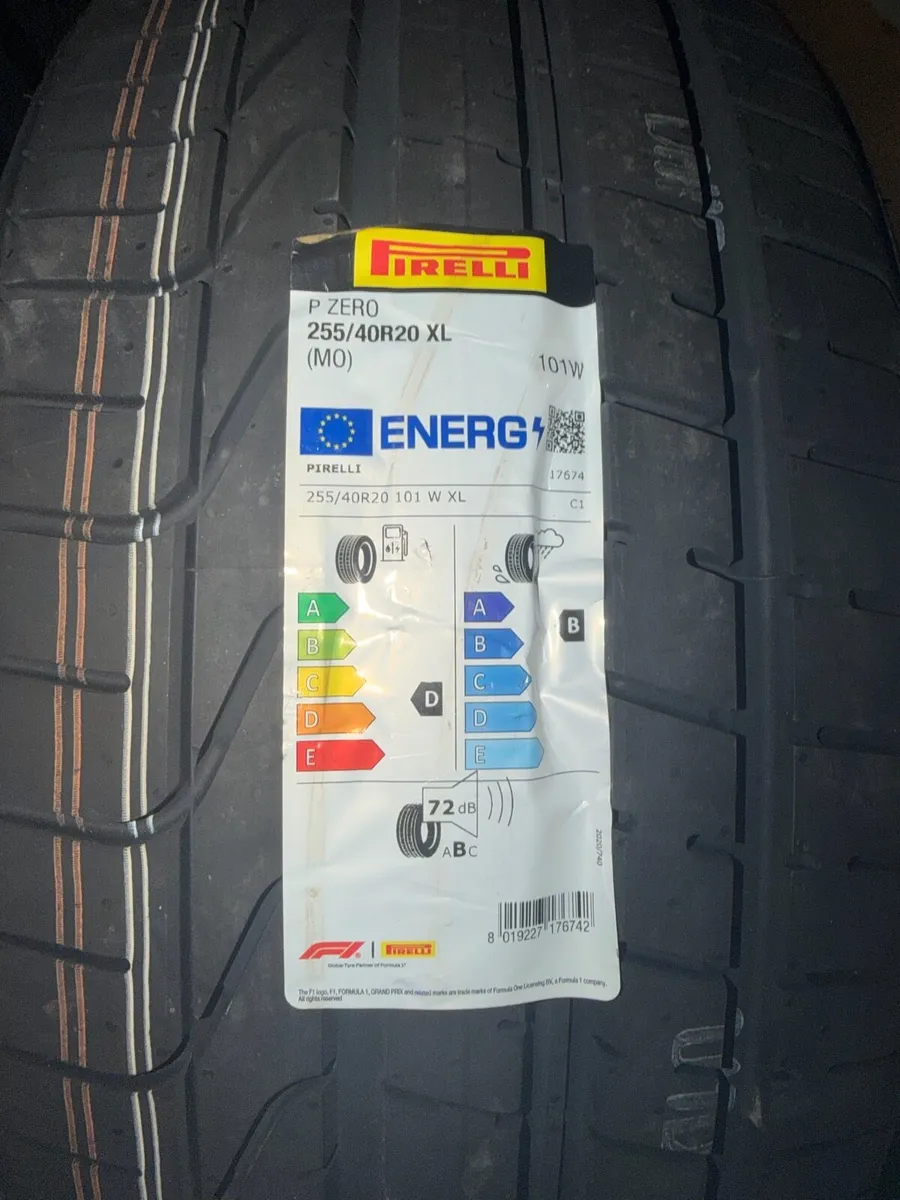 255/40/20 brand new Pirelli - Image 1