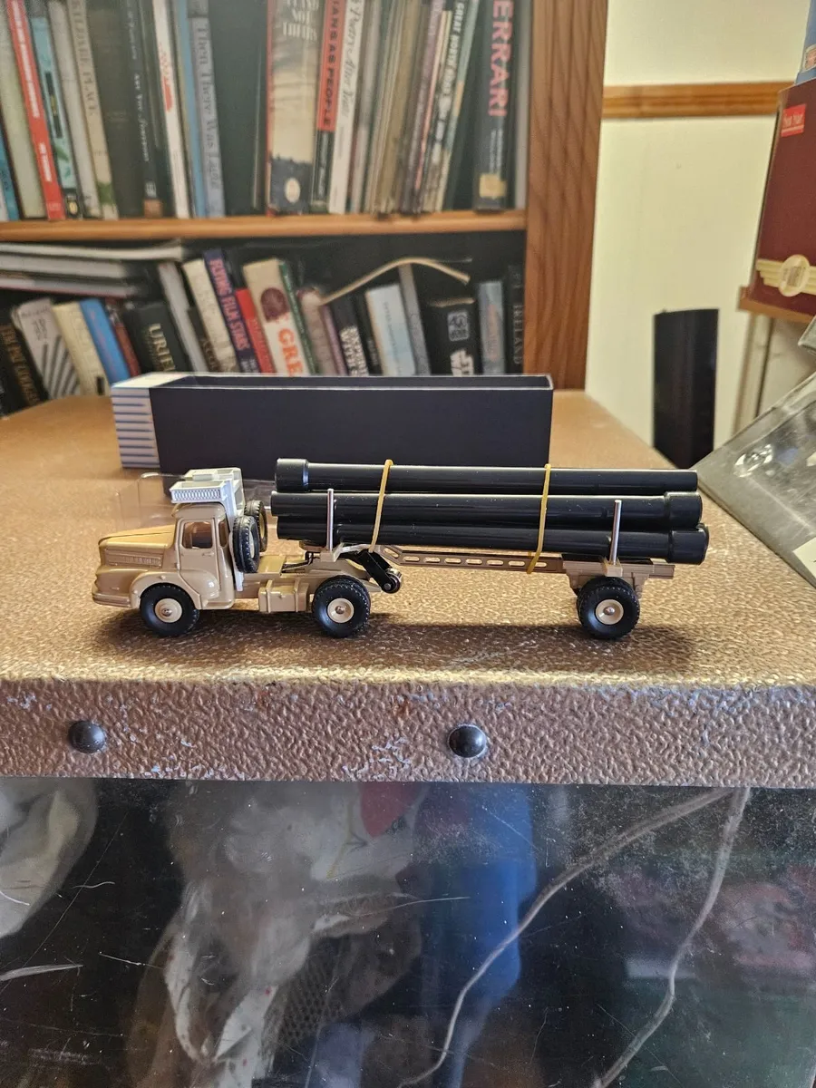 Dinky Atlas Pipe Truck - Image 1