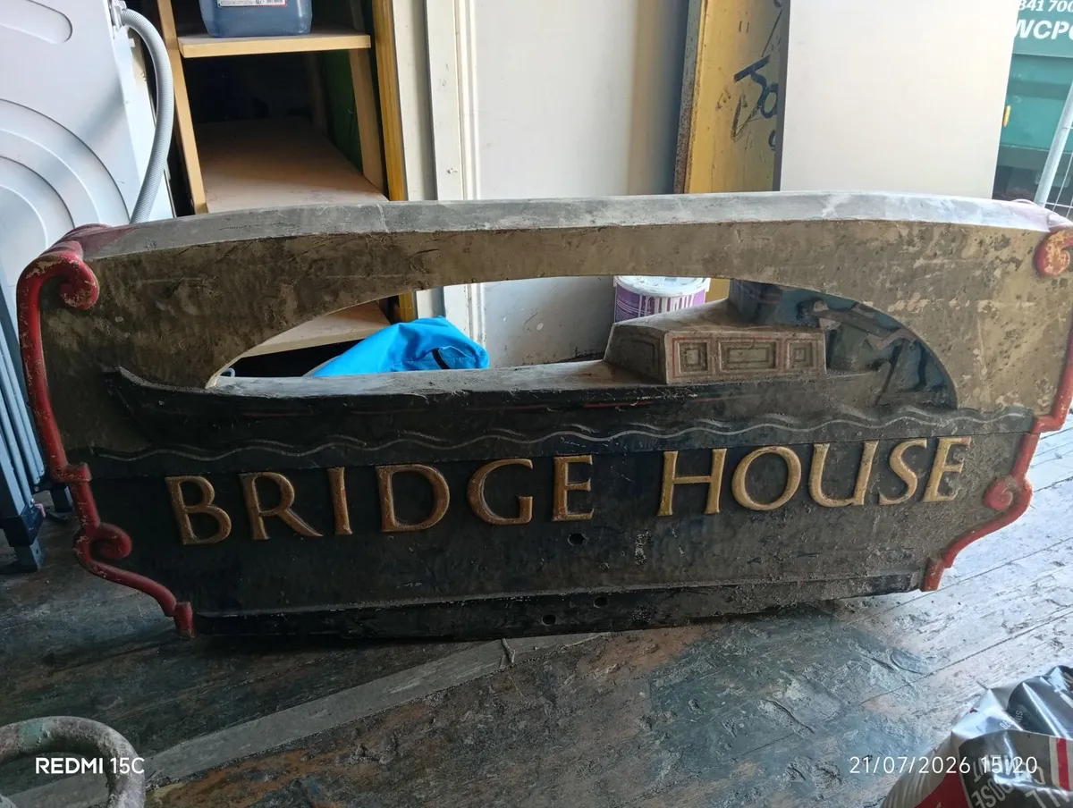 Old sign - Image 3