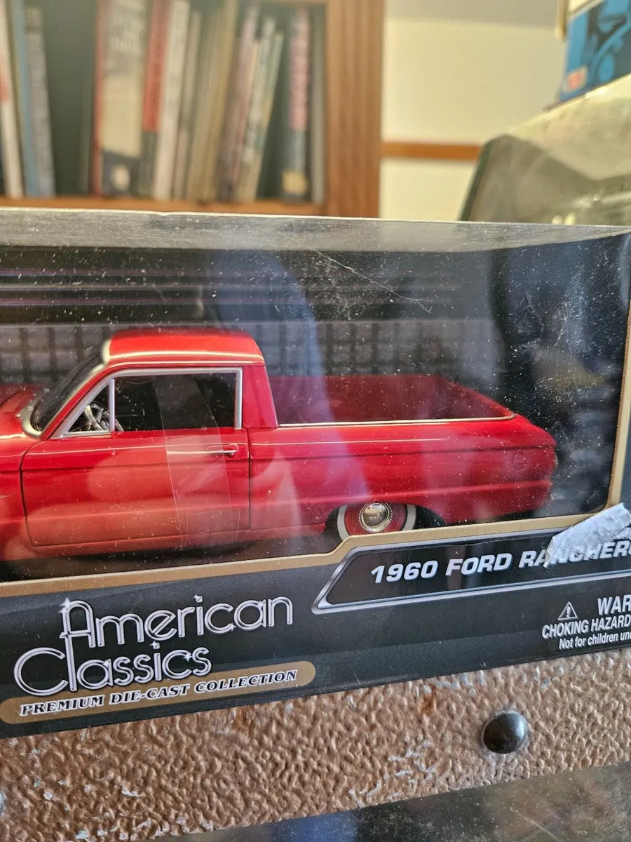 Corgi Motormax Ford Ranchero - Image 3