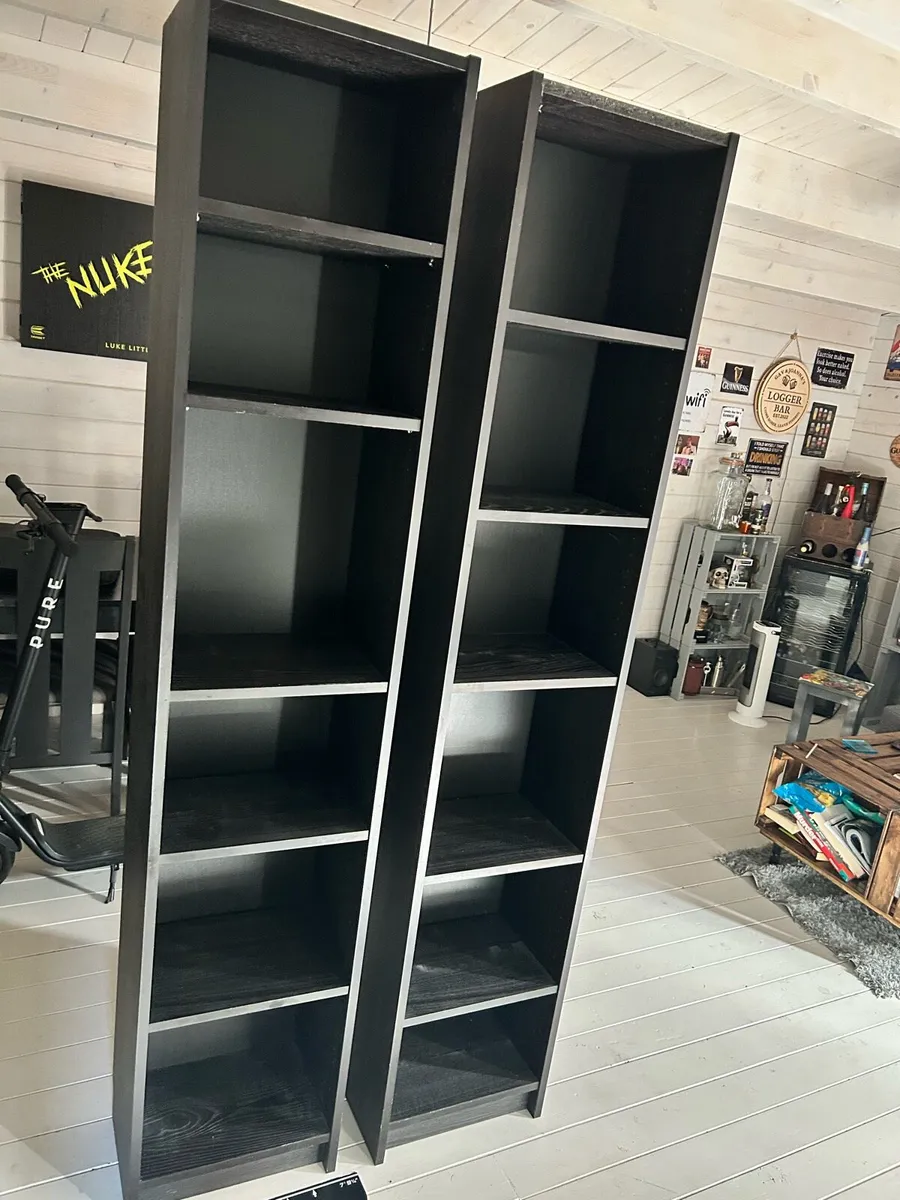 2 stand free bookshelves - Image 1