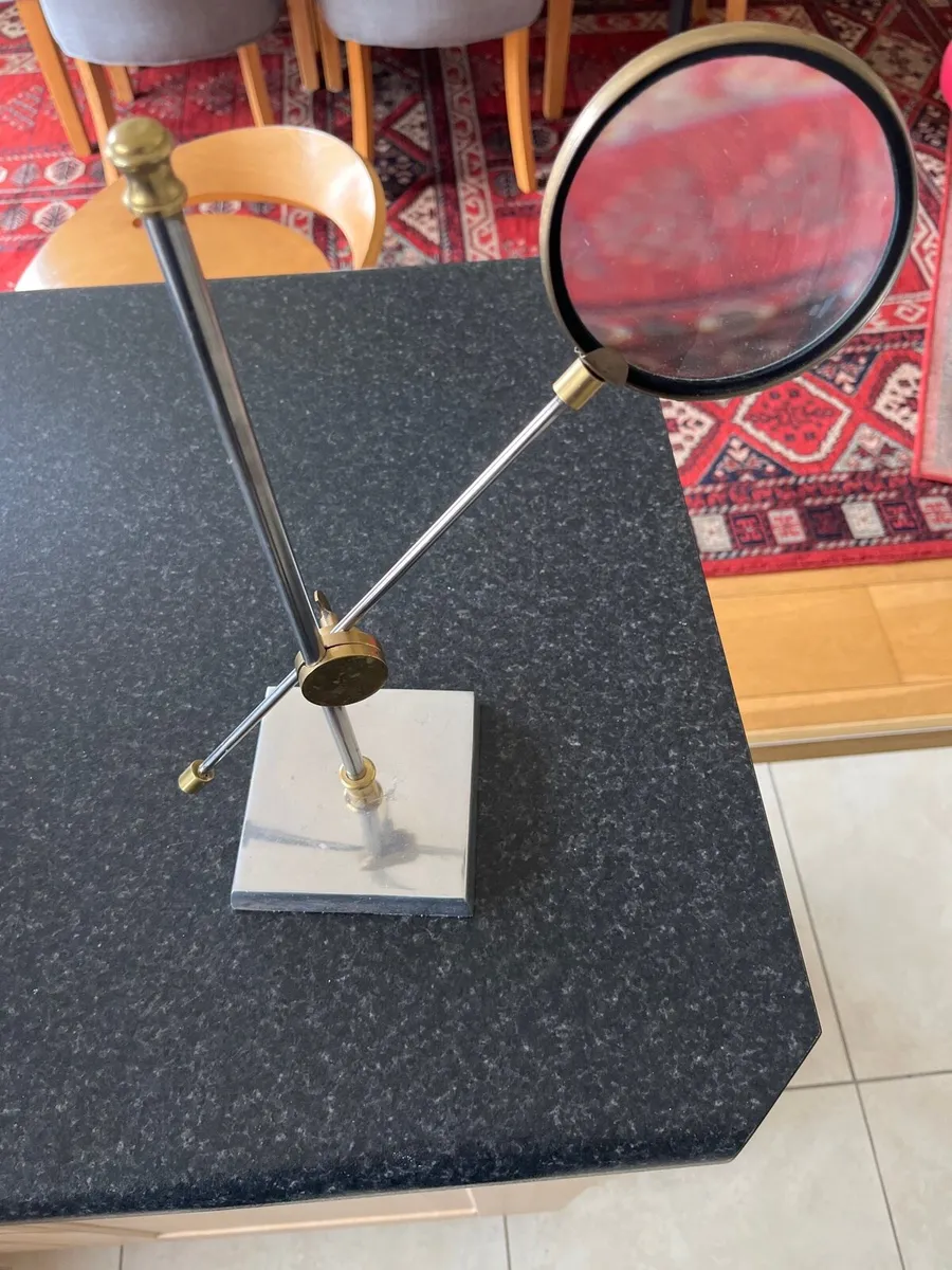 Mid century magnifying glass - Image 1