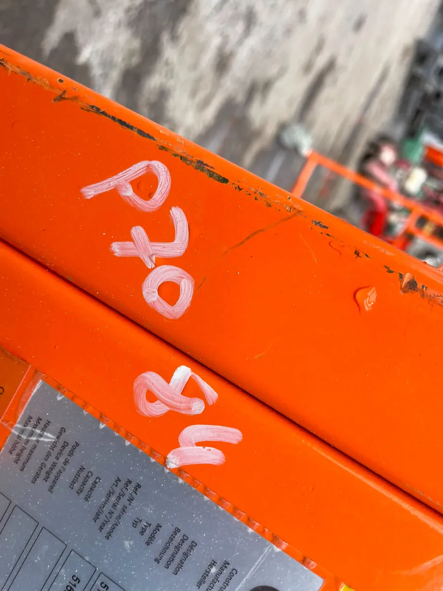 Plasterboard / drywall panel lifts - Image 2