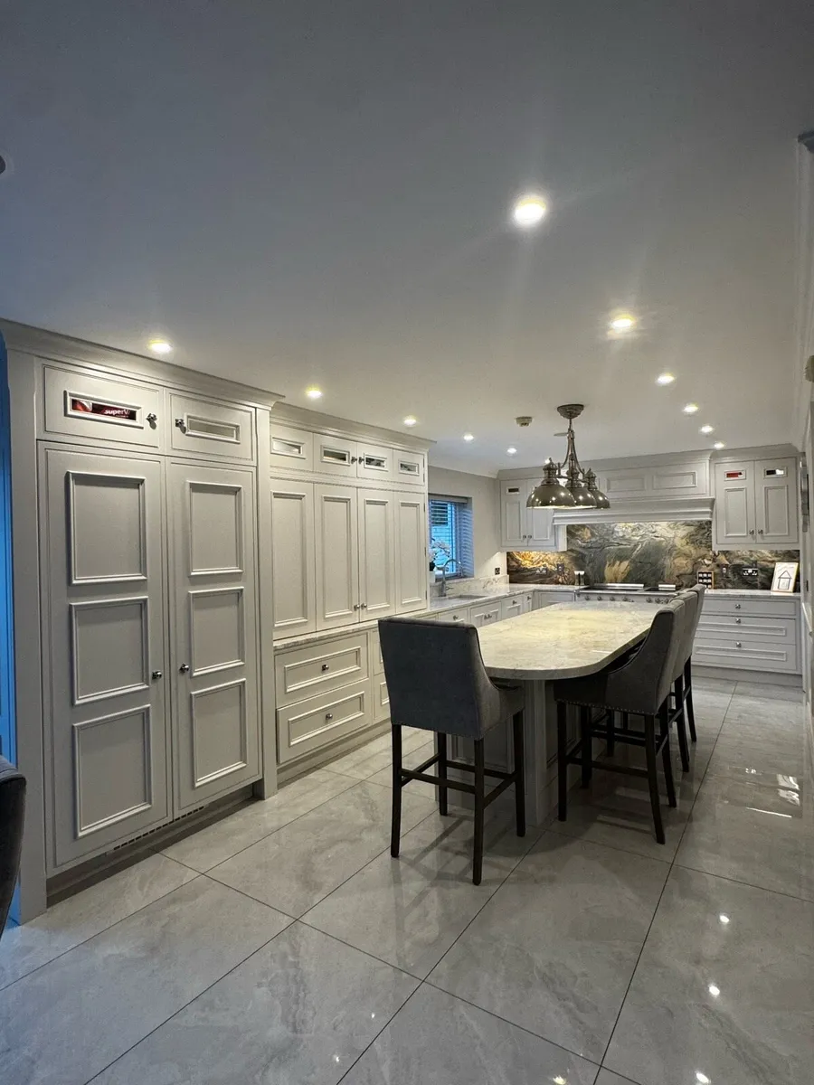 Jonathan Williams Bespoke Luxury Kitchen - Image 1