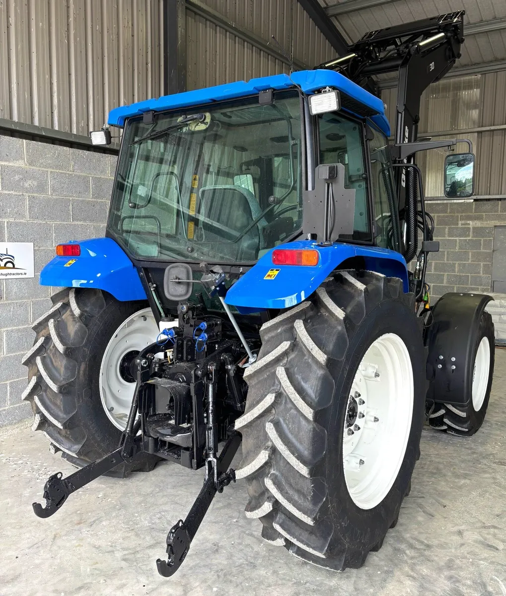 NEW HOLLAND TL100A c/w QUICKE LOADER - Image 4