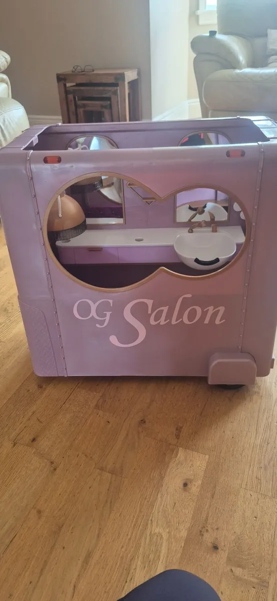 Our Generation doll Salon - Image 1