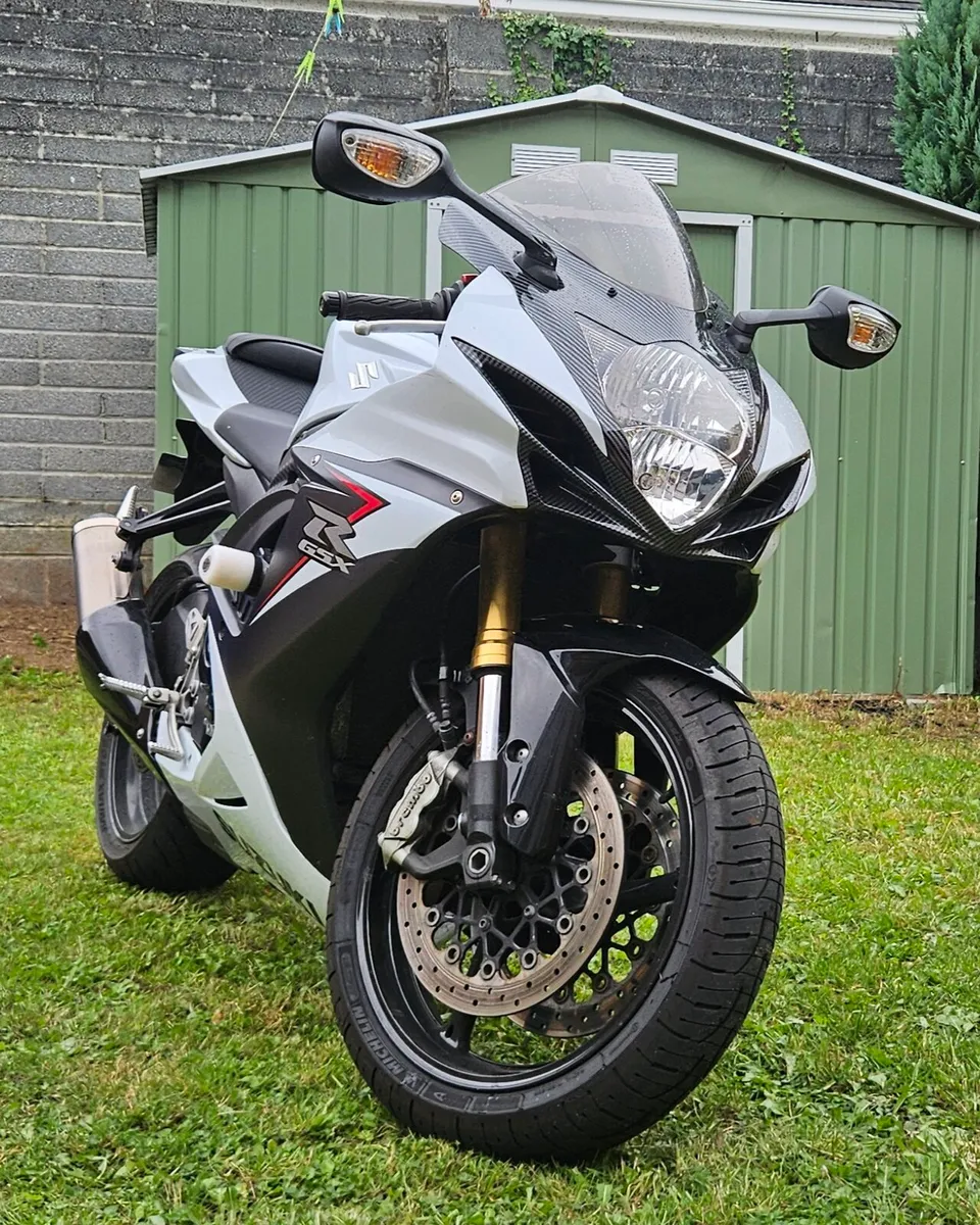 Stunning Suzuki GSX-R750 2014 - Image 3