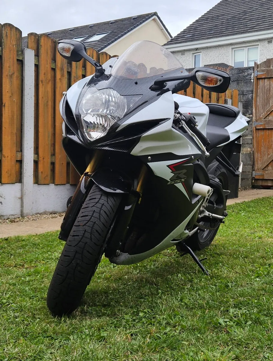 Stunning Suzuki GSX-R750 2014 - Image 4