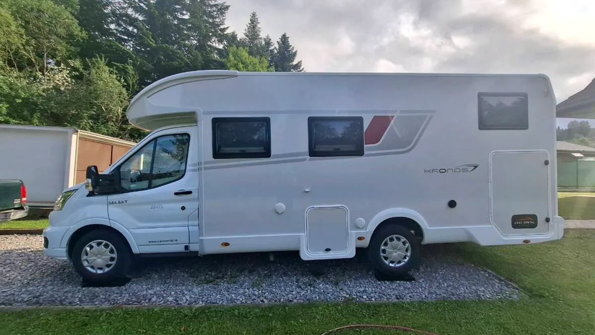 Motor home - Image 4