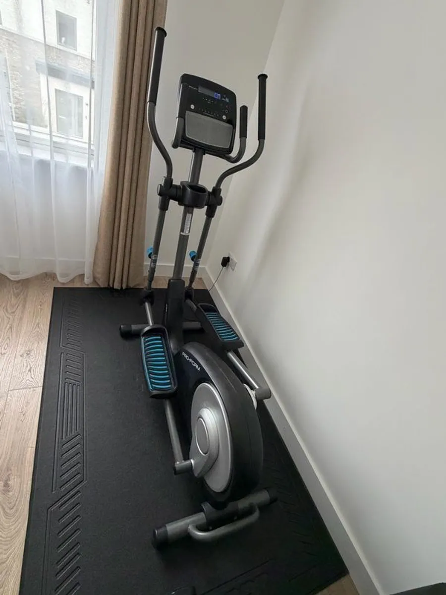 ProForm Sport E5.0 Elliptical Cross Trainer - Image 1