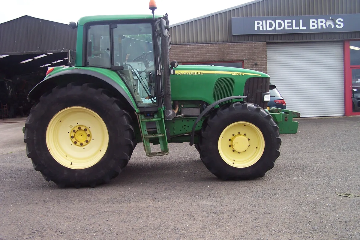 2005 John Deere 6920S - Image 1