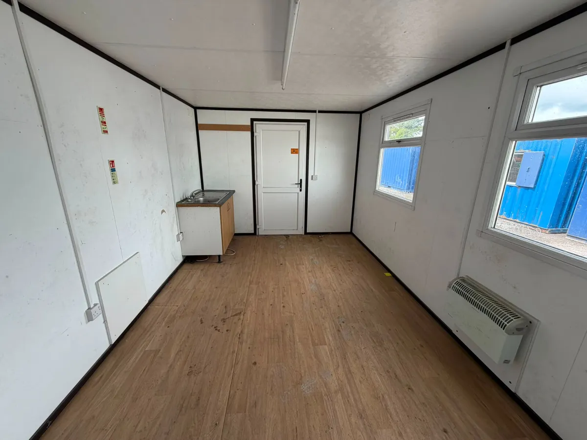 Portable Cabin 16'X10' - Image 4