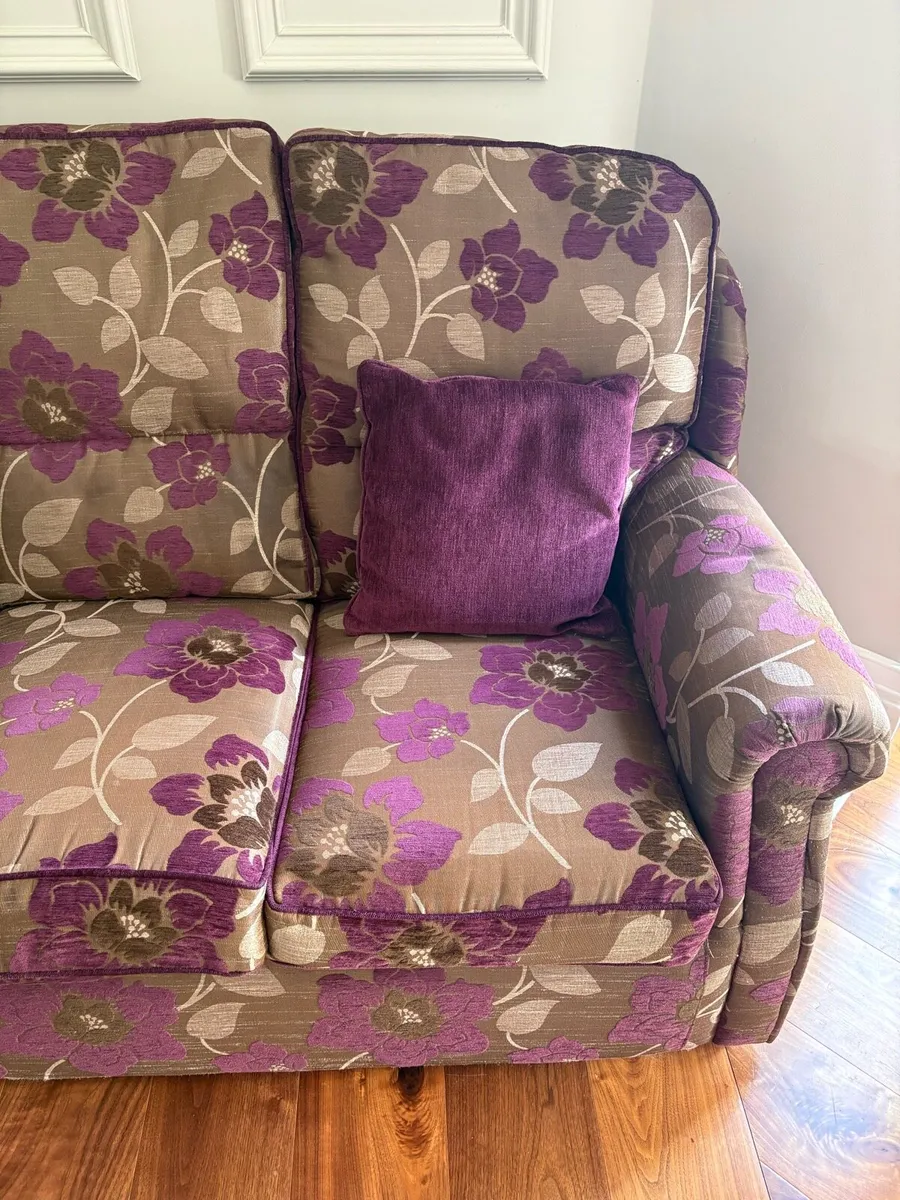 3-Piece Suite - Image 4