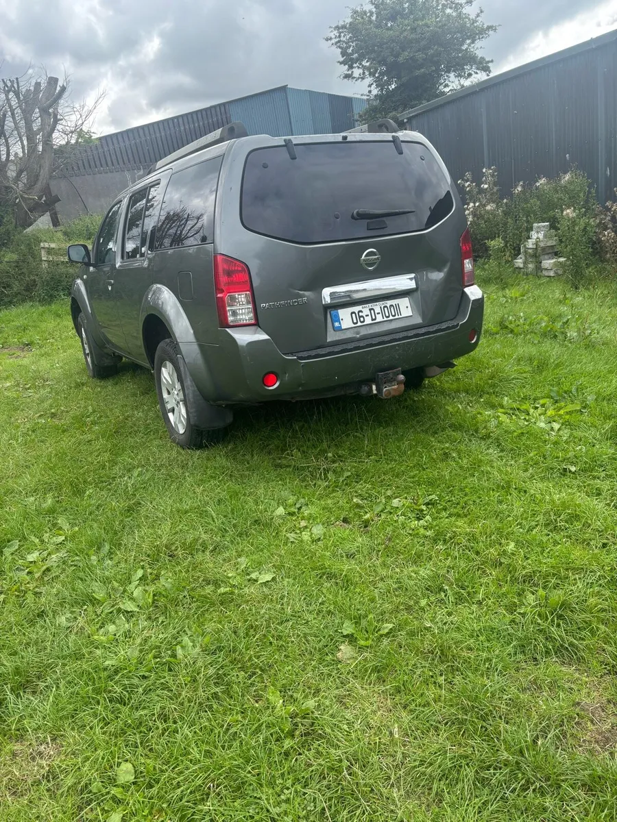 Nissan Pathfinder - Image 1