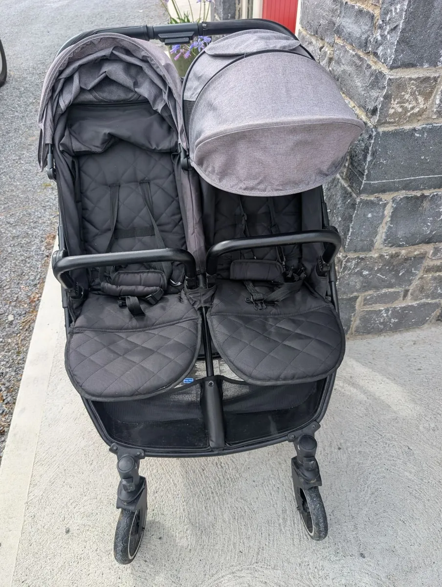 Double Pram - Image 3
