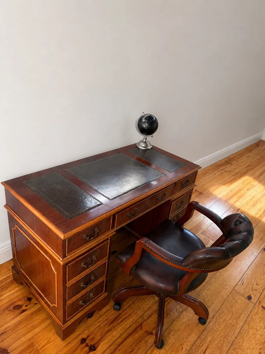 Mahogany Pedestal desk and Chesterfield Captain - Image 2