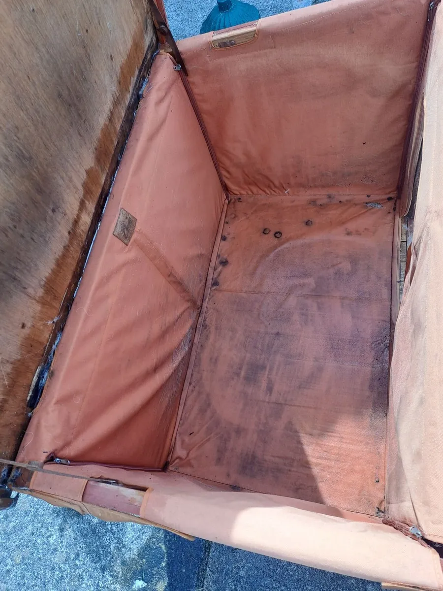 Dog Kennel - Image 2