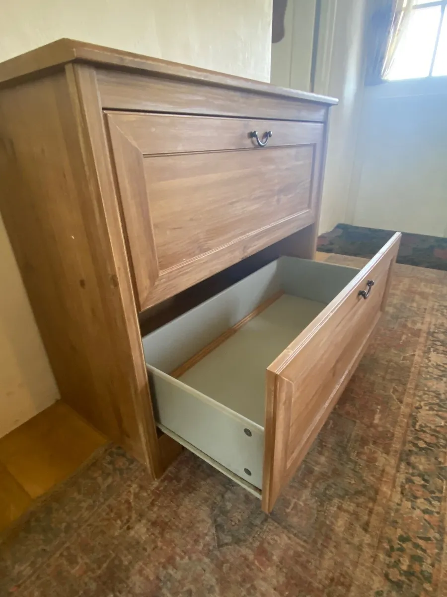 Chest of drawers. - Image 2