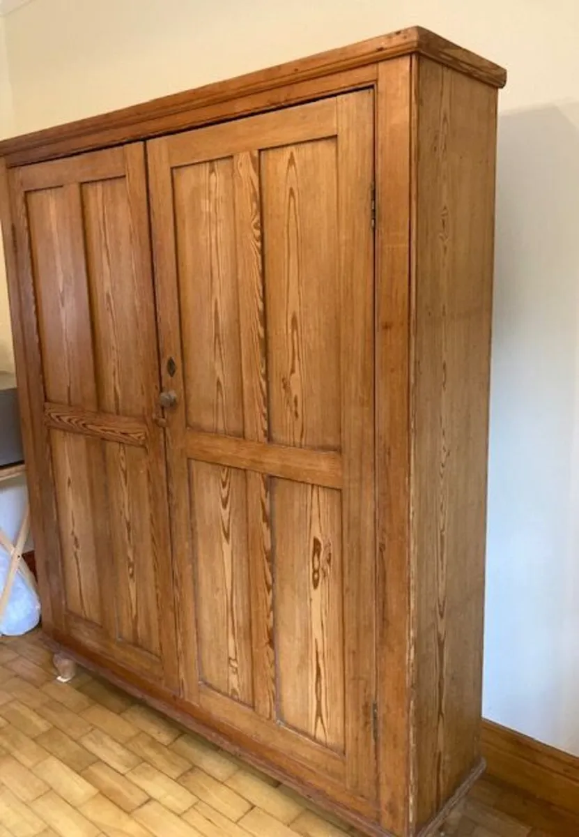 Victorian (pine) school cabinet - Image 3