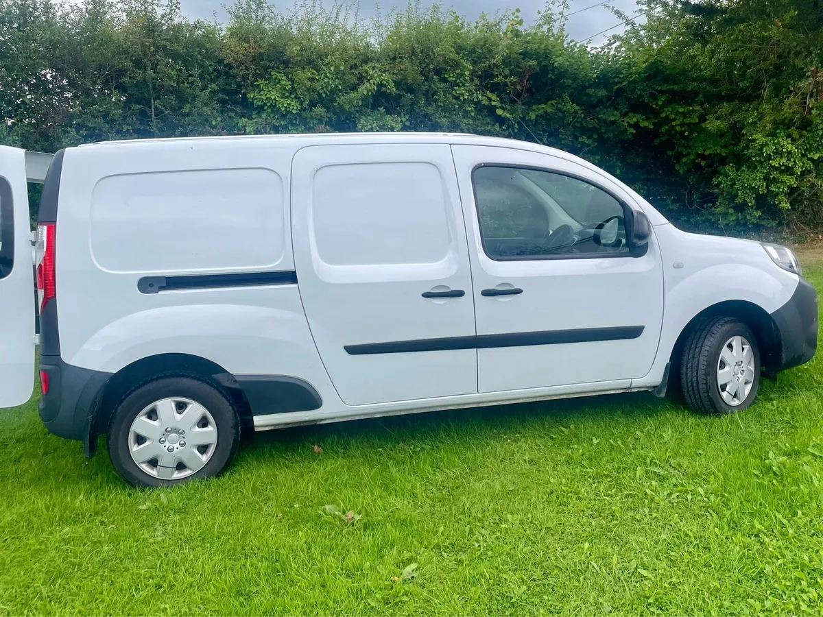 2020 Kangoo maxi ZE  only 34k Km/ CRVT May 2027 - Image 3