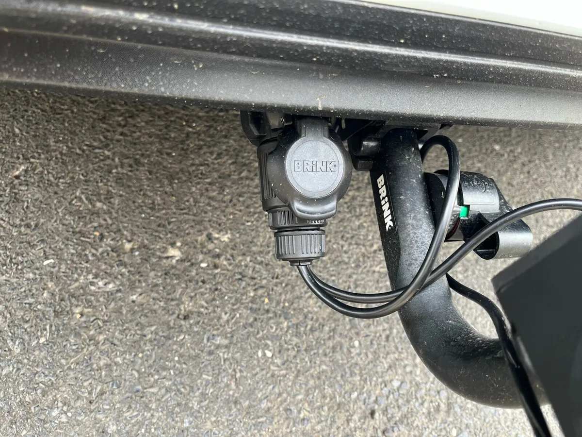 Bike Rack For Tow Bar - Image 4