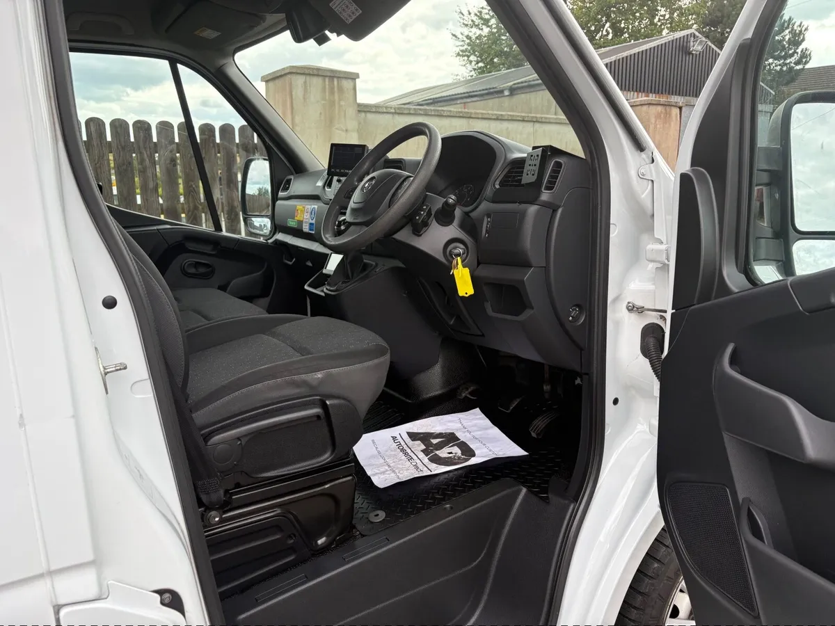 Vauxhall Movano 2021 - Image 4