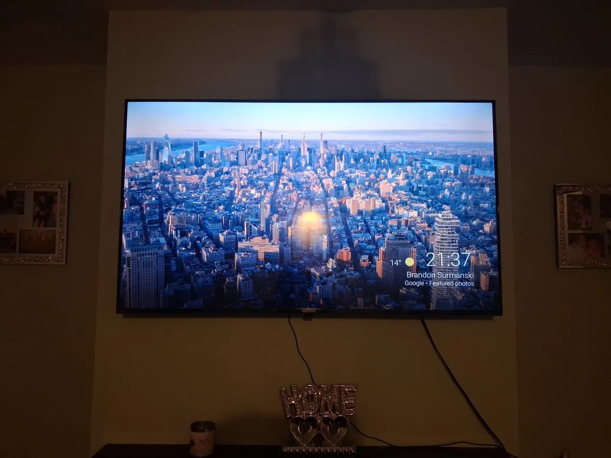 50 inch Sharp smart tv - Image 3