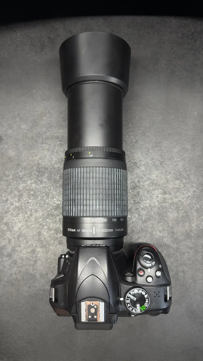nikon d3300 + carry bag + 70-300 zoom lens - Image 2