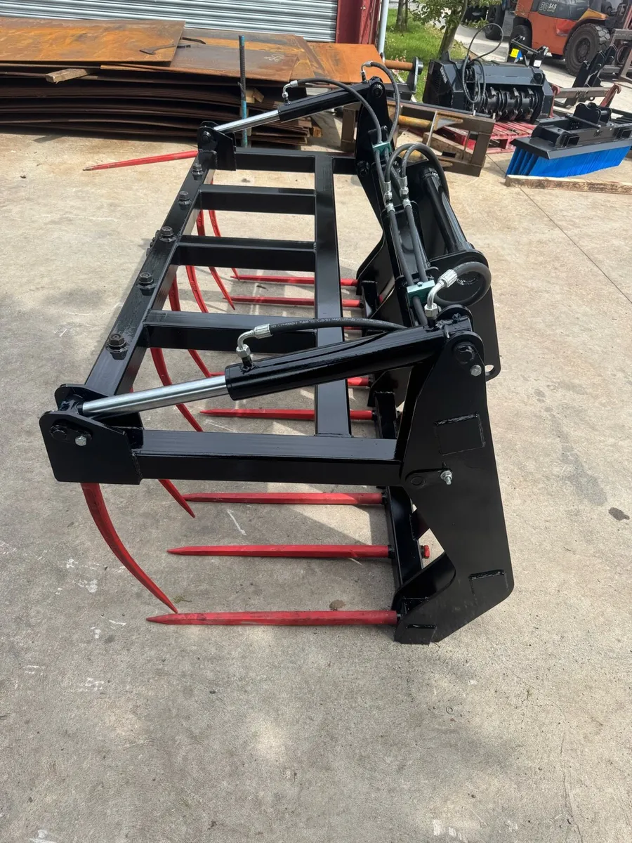 7ft dung grab - Image 4