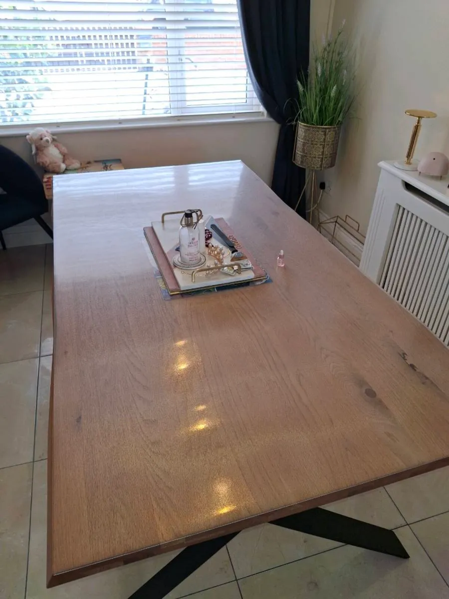 TABLE AND CHAIRS - Image 1