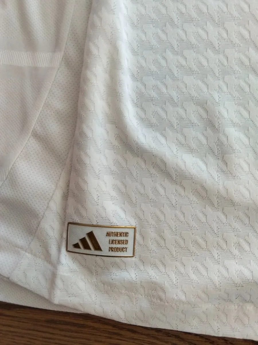 Soccer jersey - Image 4