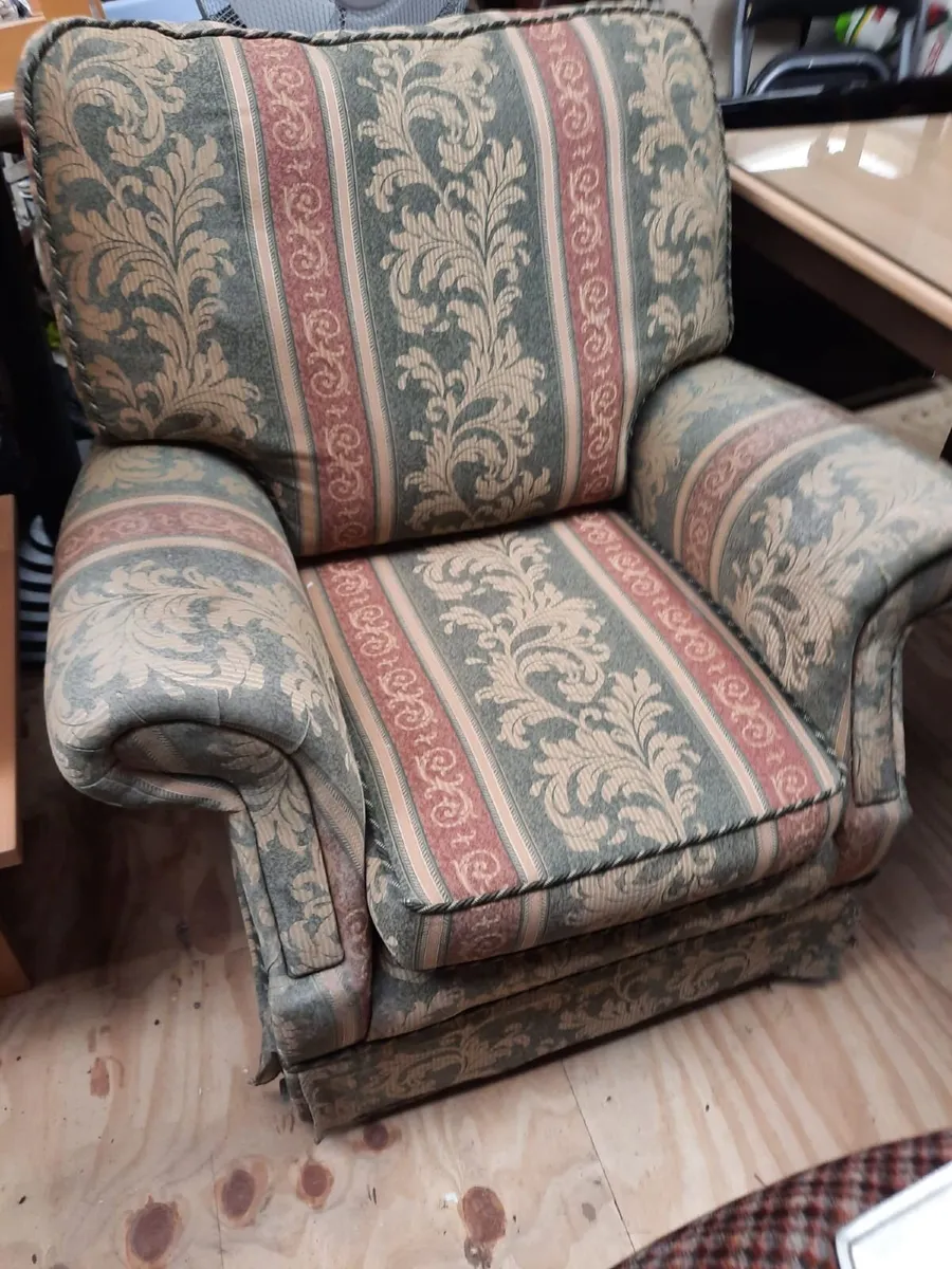 Large armchair - Image 3