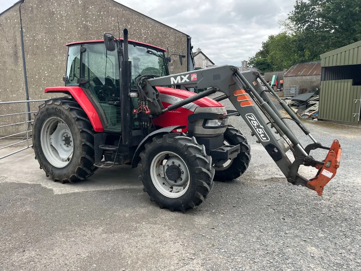 McCormick CX 95 c/w MX loader - Image 4
