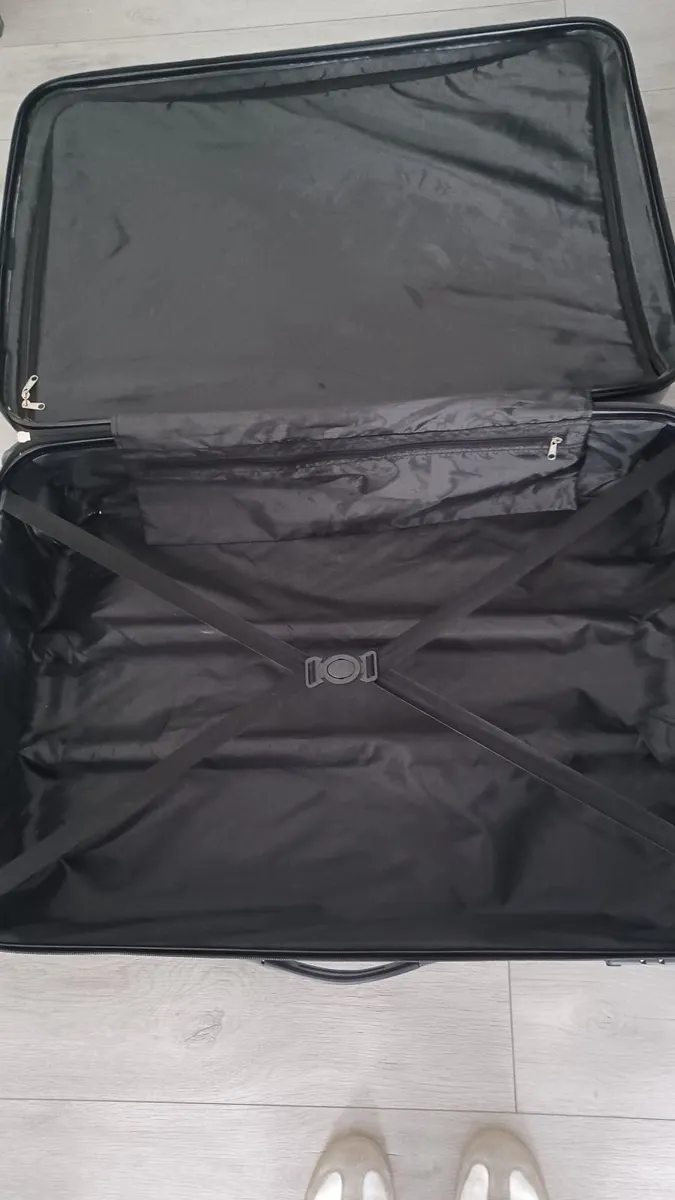 Suitcase - Image 3