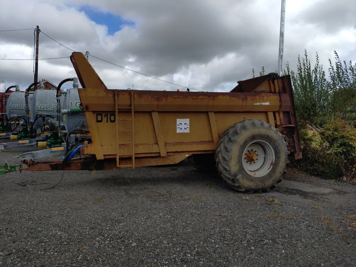 Rear Discharge Dung Spreader - Image 3