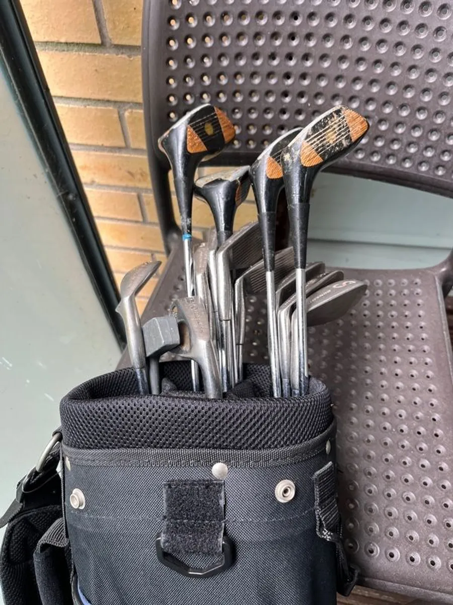 Set of golf clubs- Vintage Christy O'Connor RC10 by Fred Smyth - Image 1
