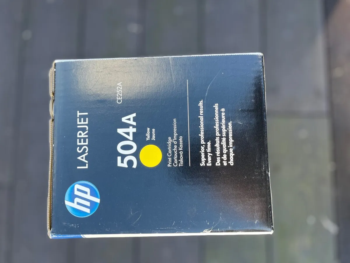 HP CE252A Yellow Ink Toner - Image 1