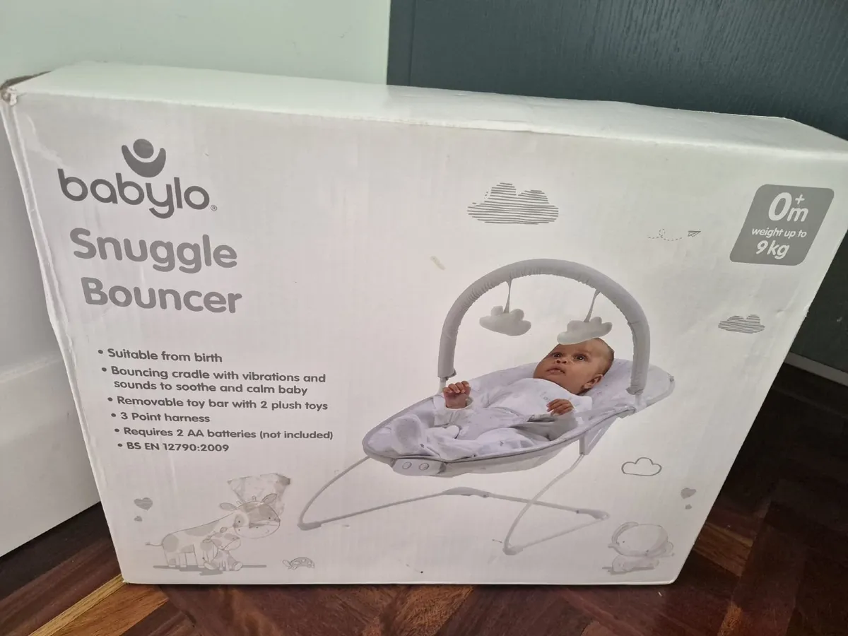 Babylo baby bouncer