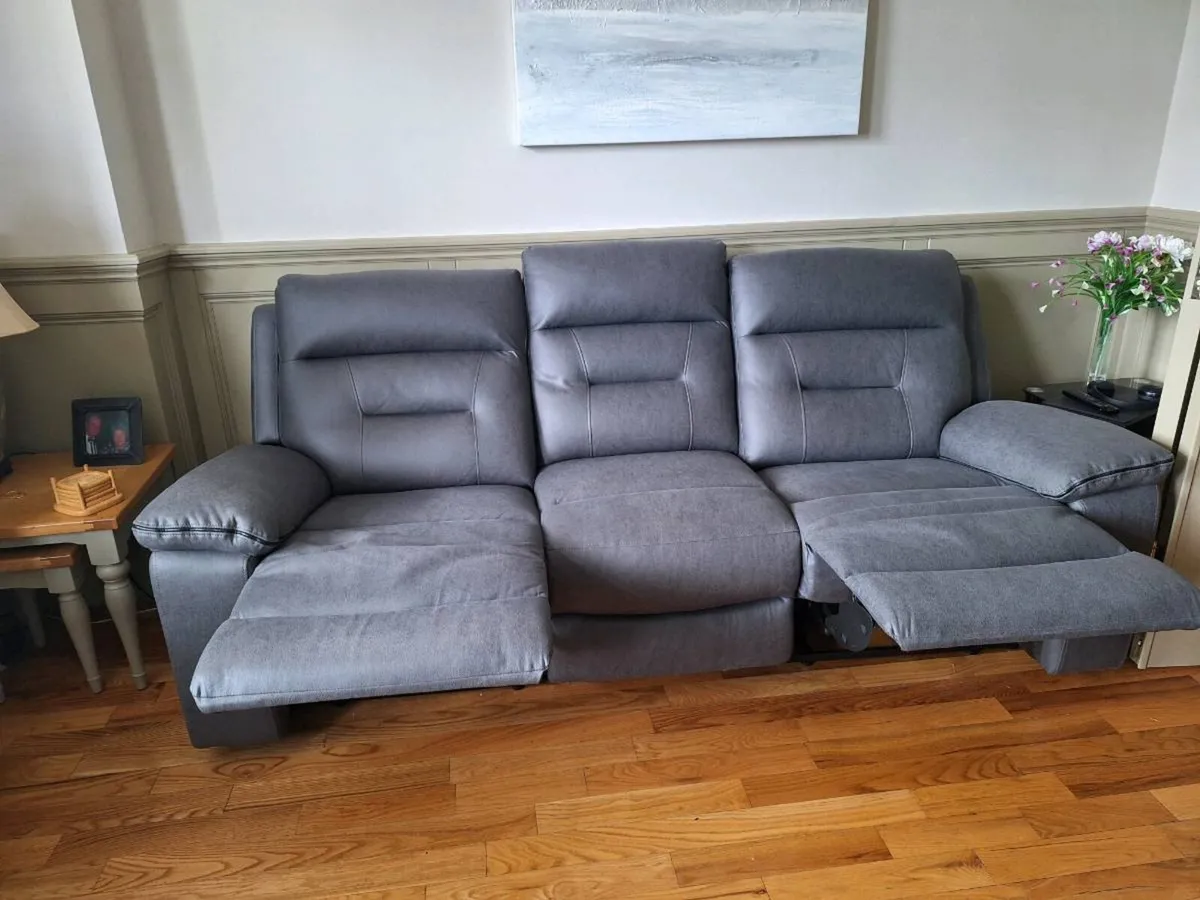 Sofa suite - Image 3